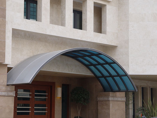نورگیر حبابی | سقف استخر |پوشش سقف پاسیو|سقف حیاط خلوتاستفاده ازپلی پانل در ساخت نورگیر